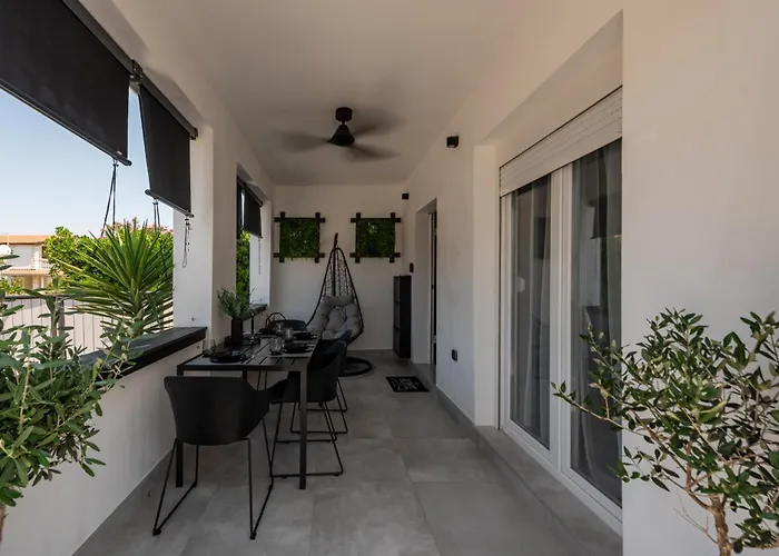 Vakantiehuis Tiny Pool House