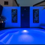 度假居 Tiny Pool House