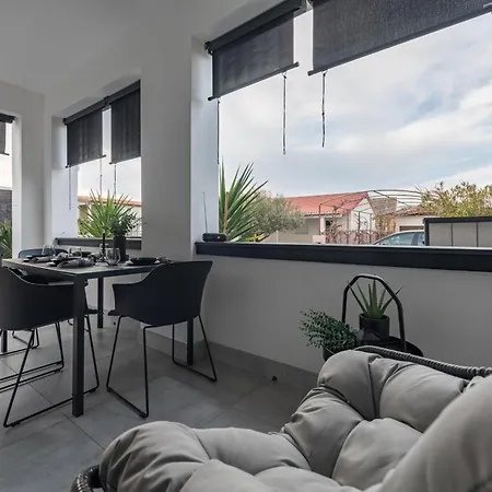 Prázdninový dům Tiny Pool House *